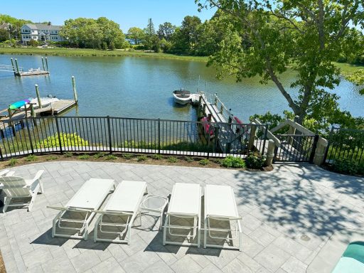 Private Dock on Ockway Bay